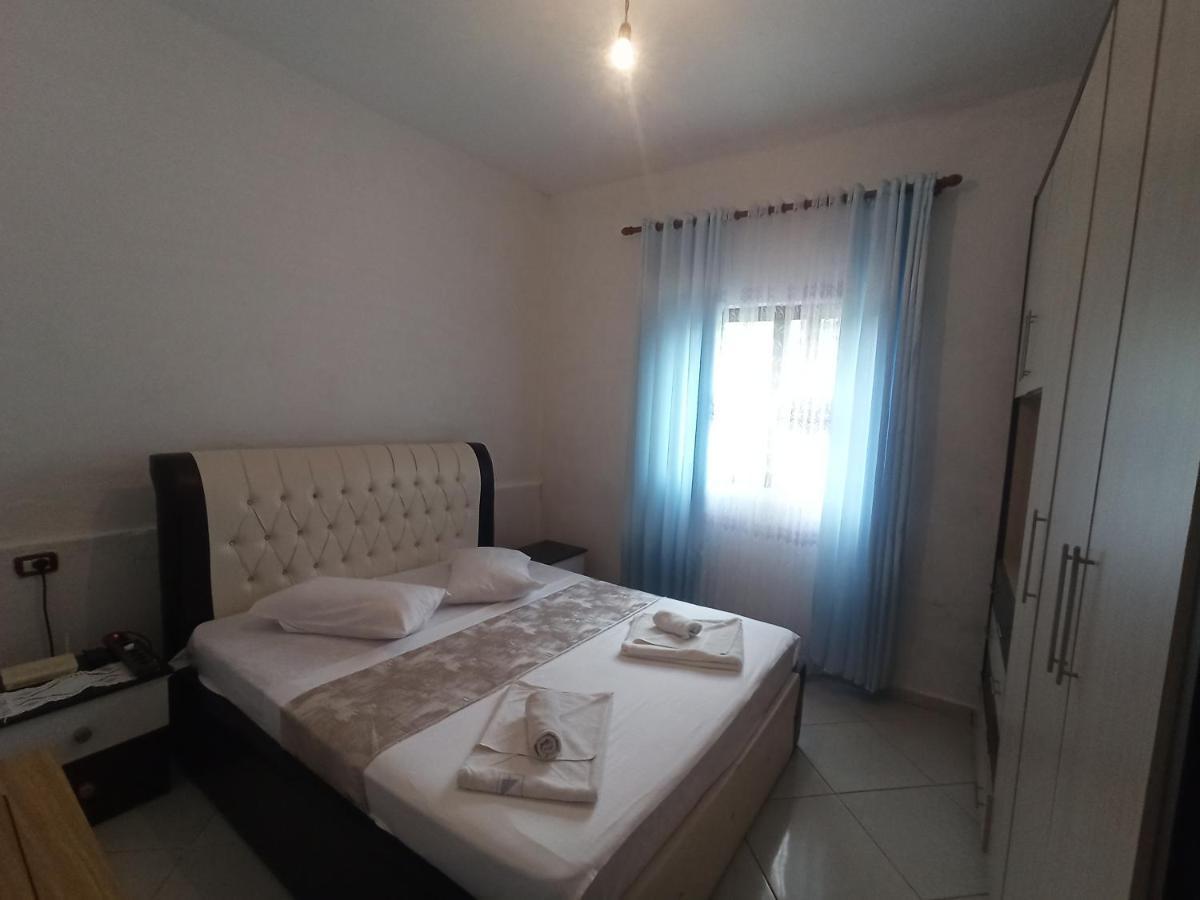 卡萨米尔Apartament Gerdani公寓 外观 照片