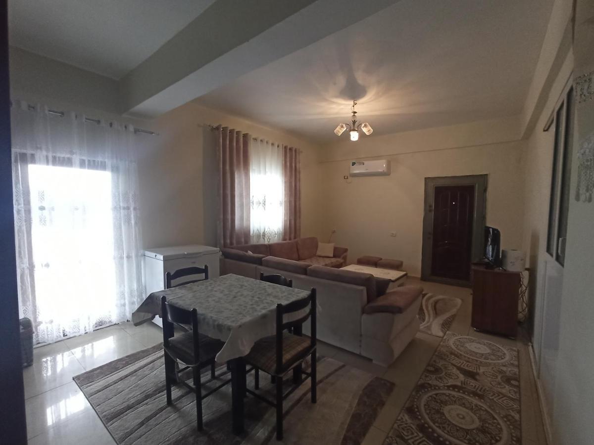 卡萨米尔Apartament Gerdani公寓 外观 照片